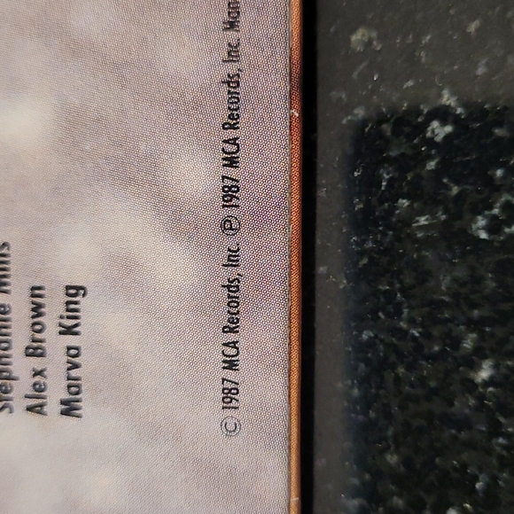 1987 STEPHANIE MILLS Album - Picture 7 of 7